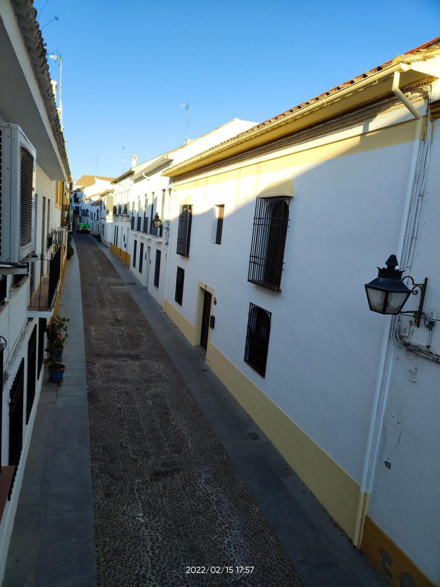 Mira Los Patios Kordoba Bagian luar foto